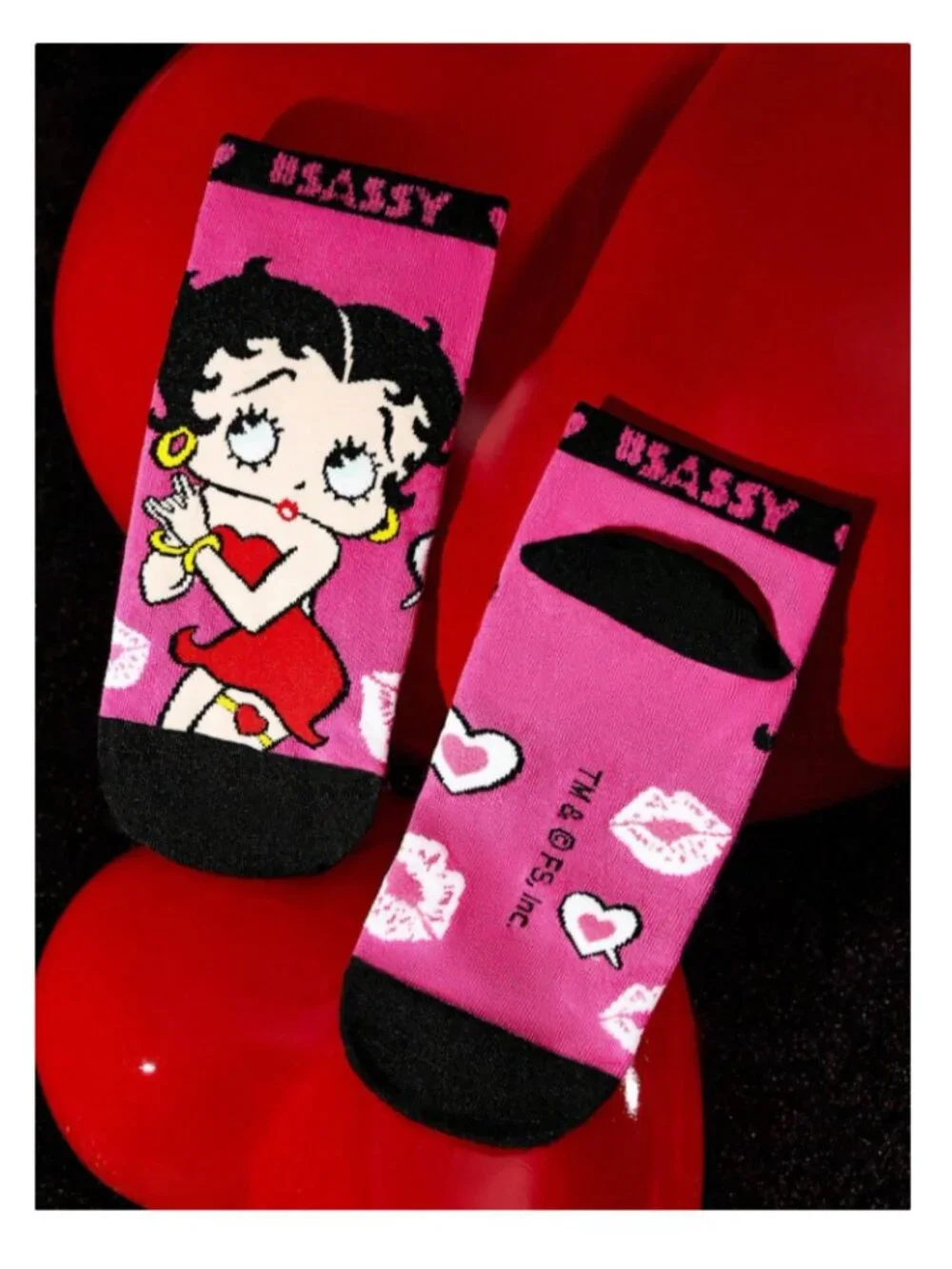 Betty Boop Women’s Ankle Socks 2-Pack – Cartoon Character, Hearts & Kiss Print